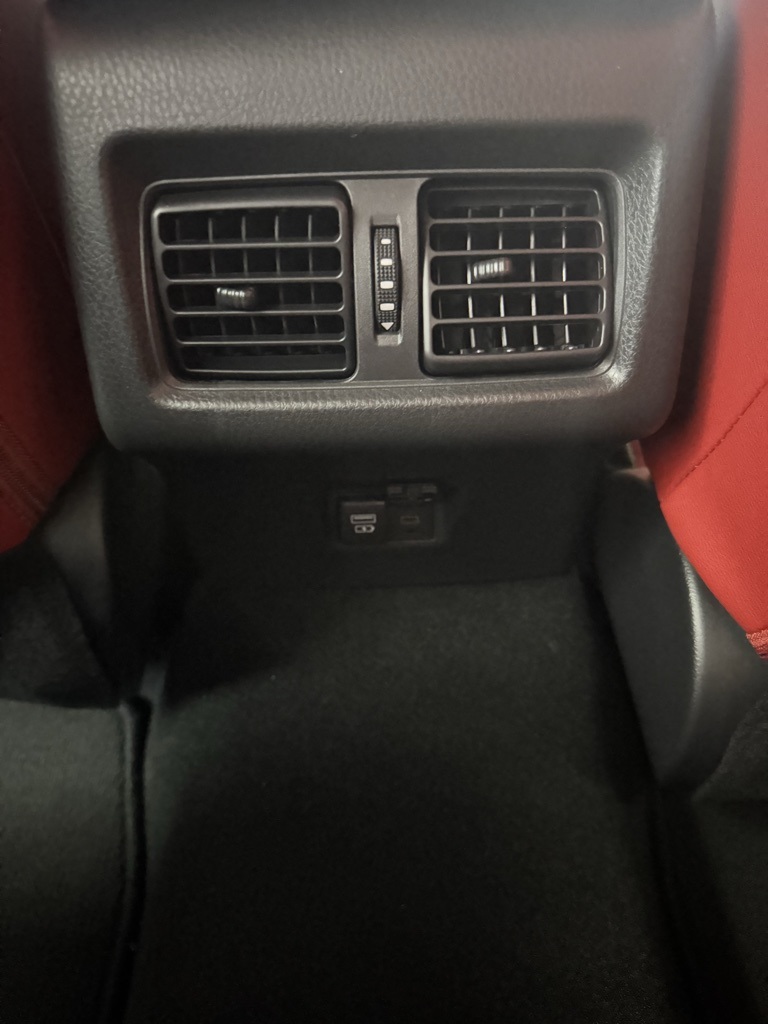 Thumbnail: 2025 Toyota Camry - 27