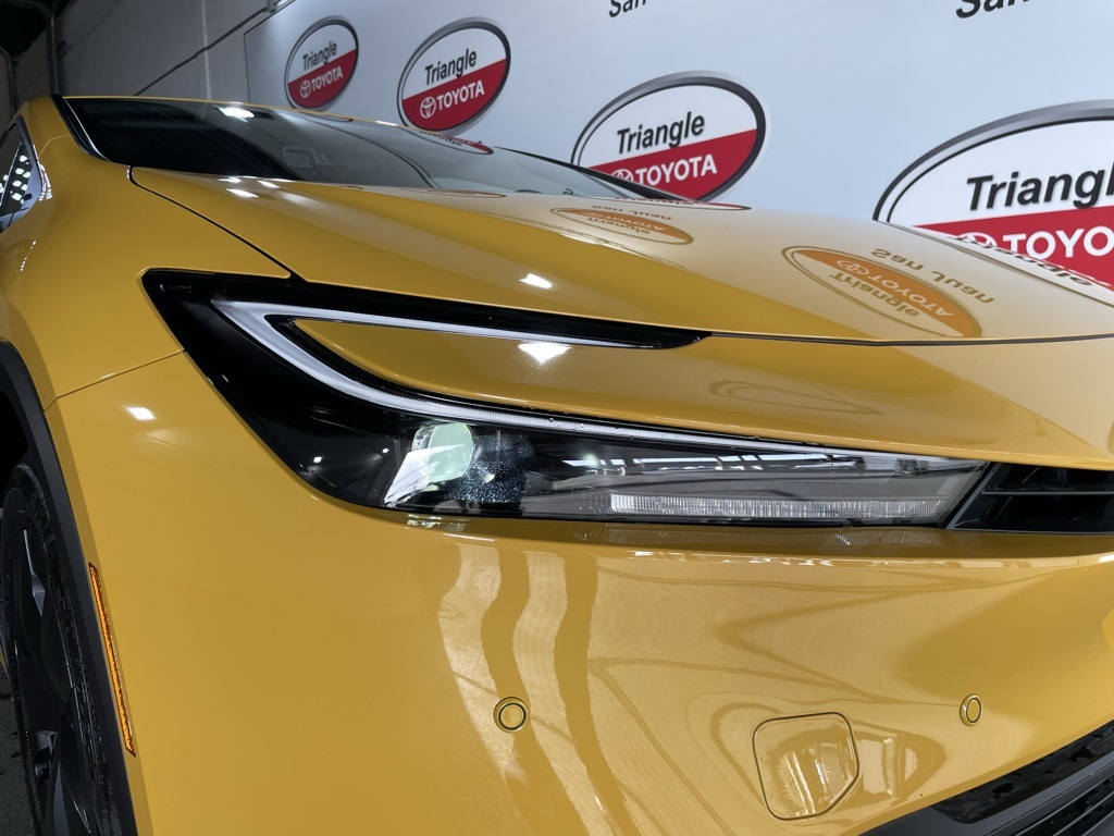 Thumbnail: 2026 Toyota Prius - 10