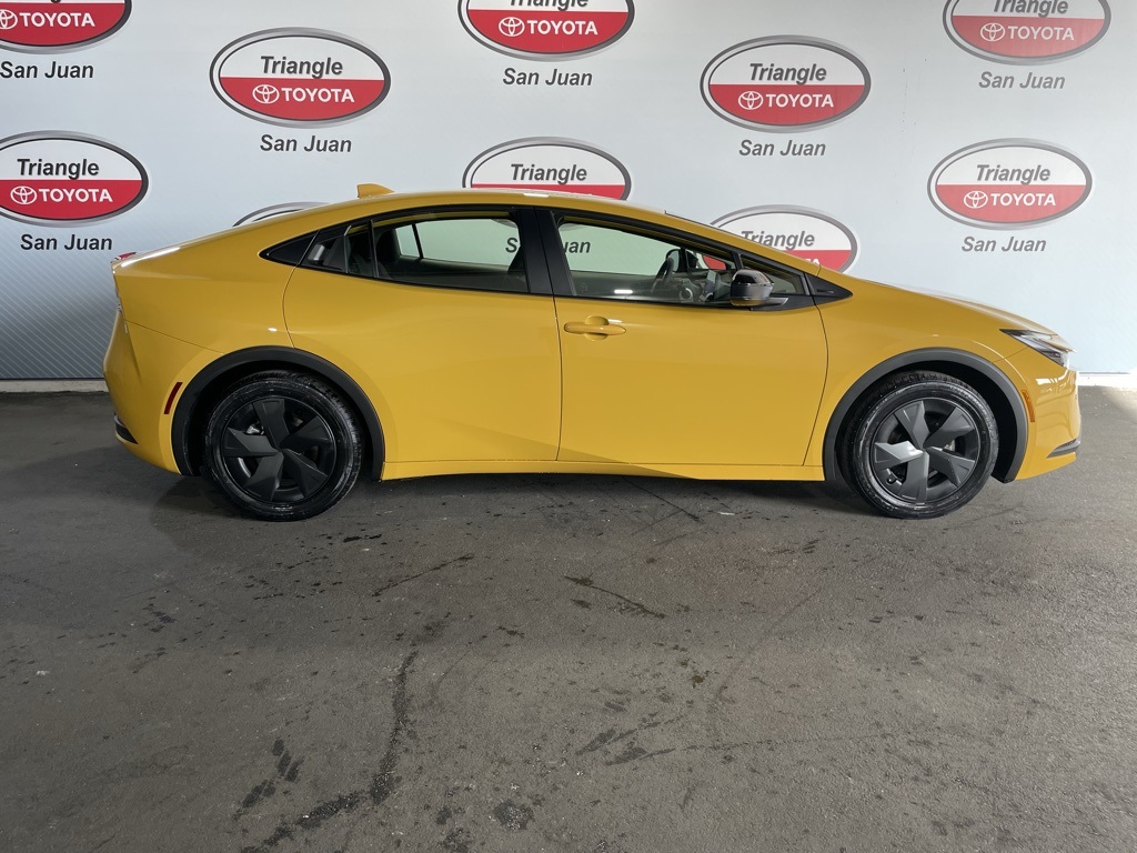 Thumbnail: 2026 Toyota Prius - 6