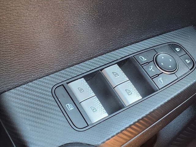 2023 Mitsubishi Outlander SE Black at Emmons Autoplex