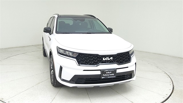 2022 Kia Sorento S White at Westside Lexus