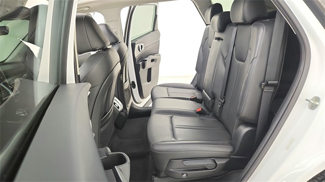 2022 Kia Sorento S White at Westside Lexus