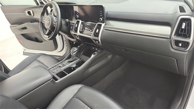 2022 Kia Sorento S White at Westside Lexus