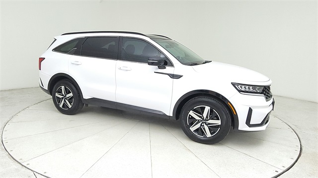 2022 Kia Sorento S White at Westside Lexus