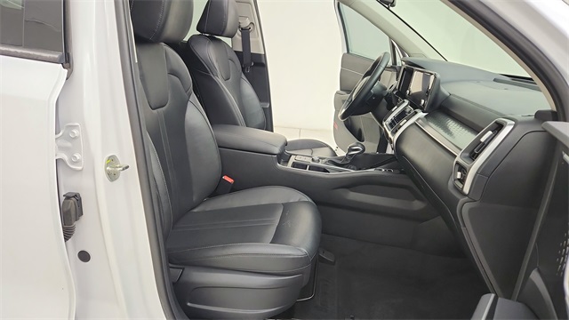 2022 Kia Sorento S White at Westside Lexus