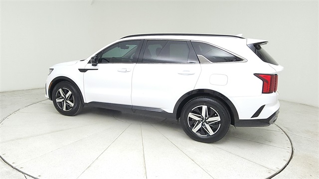2022 Kia Sorento S White at Westside Lexus