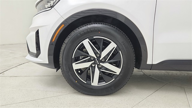 2022 Kia Sorento S White at Westside Lexus