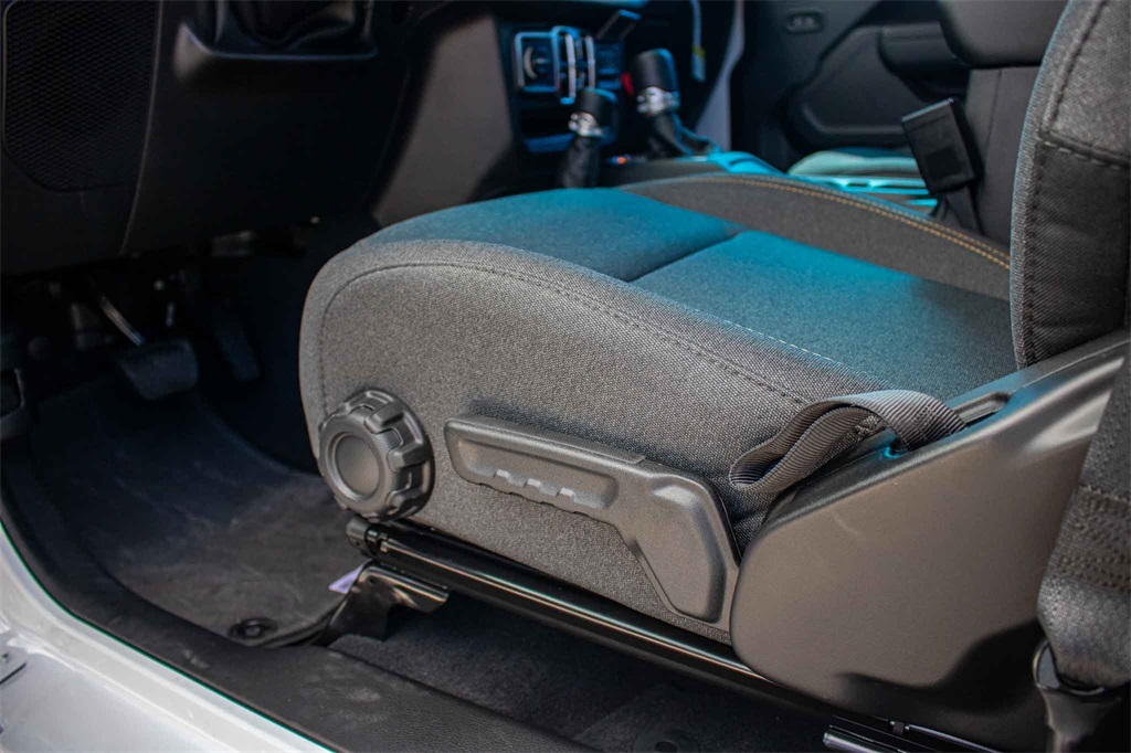 New Car 2025 Jeep Gladiator  Sport For Sale Under $50,000 In San Marcos, Texas