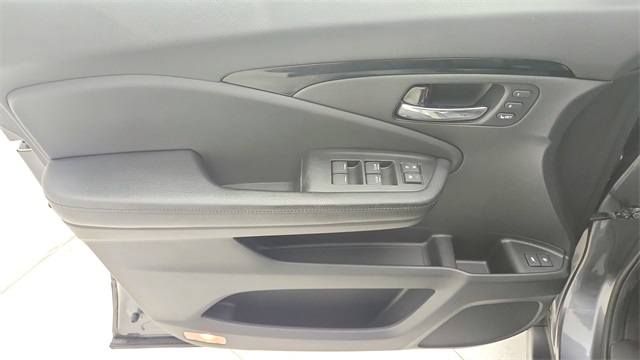 2017 Honda Pilot Touring  at Emmons Autoplex