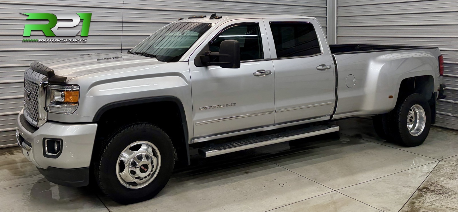 2022 Ford F-350SD XL for sale at R21 Motorsports