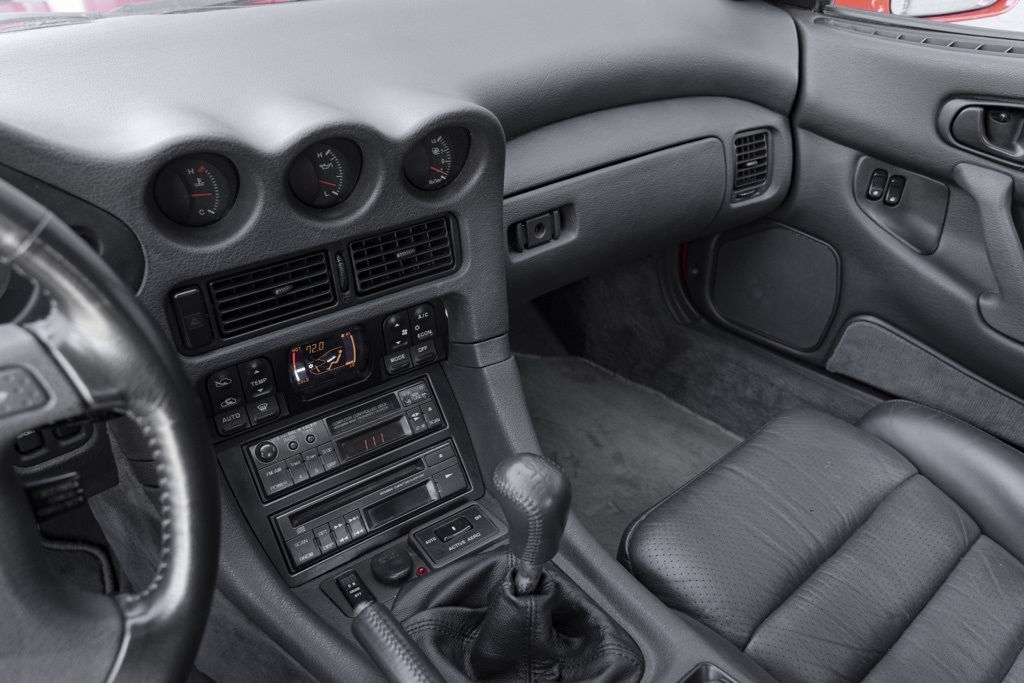 1992 Mitsubishi 3000GT VR-4 - Photo 19