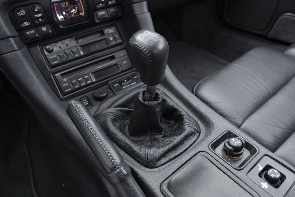 1992 Mitsubishi 3000GT VR-4 - Photo 25