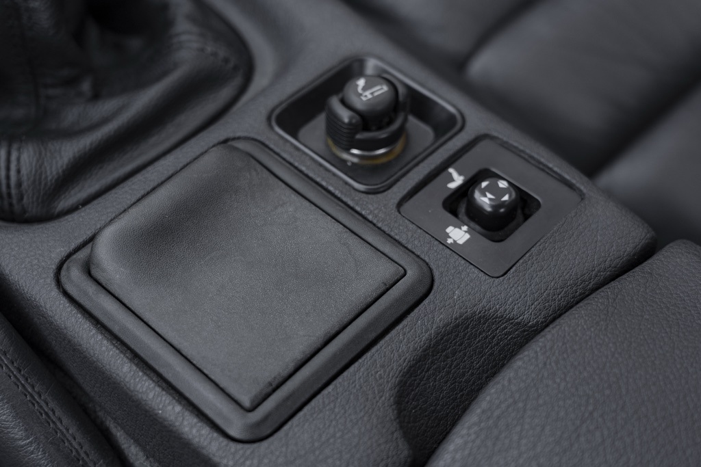 1992 Mitsubishi 3000GT VR-4 - Photo 26