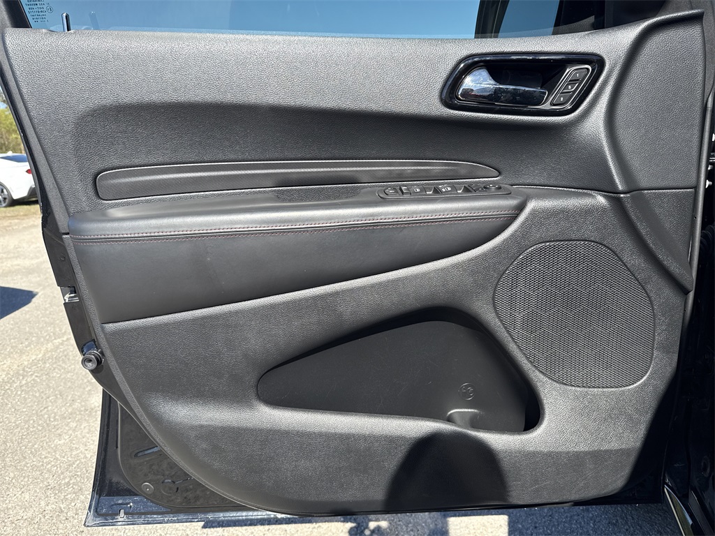 2022 Dodge Durango R/T - 8