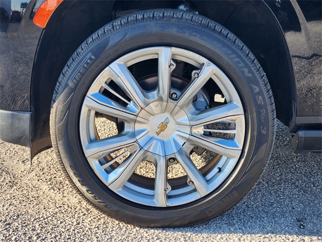 2021 Chevrolet Suburban High Country Black at Baytown Hyundai