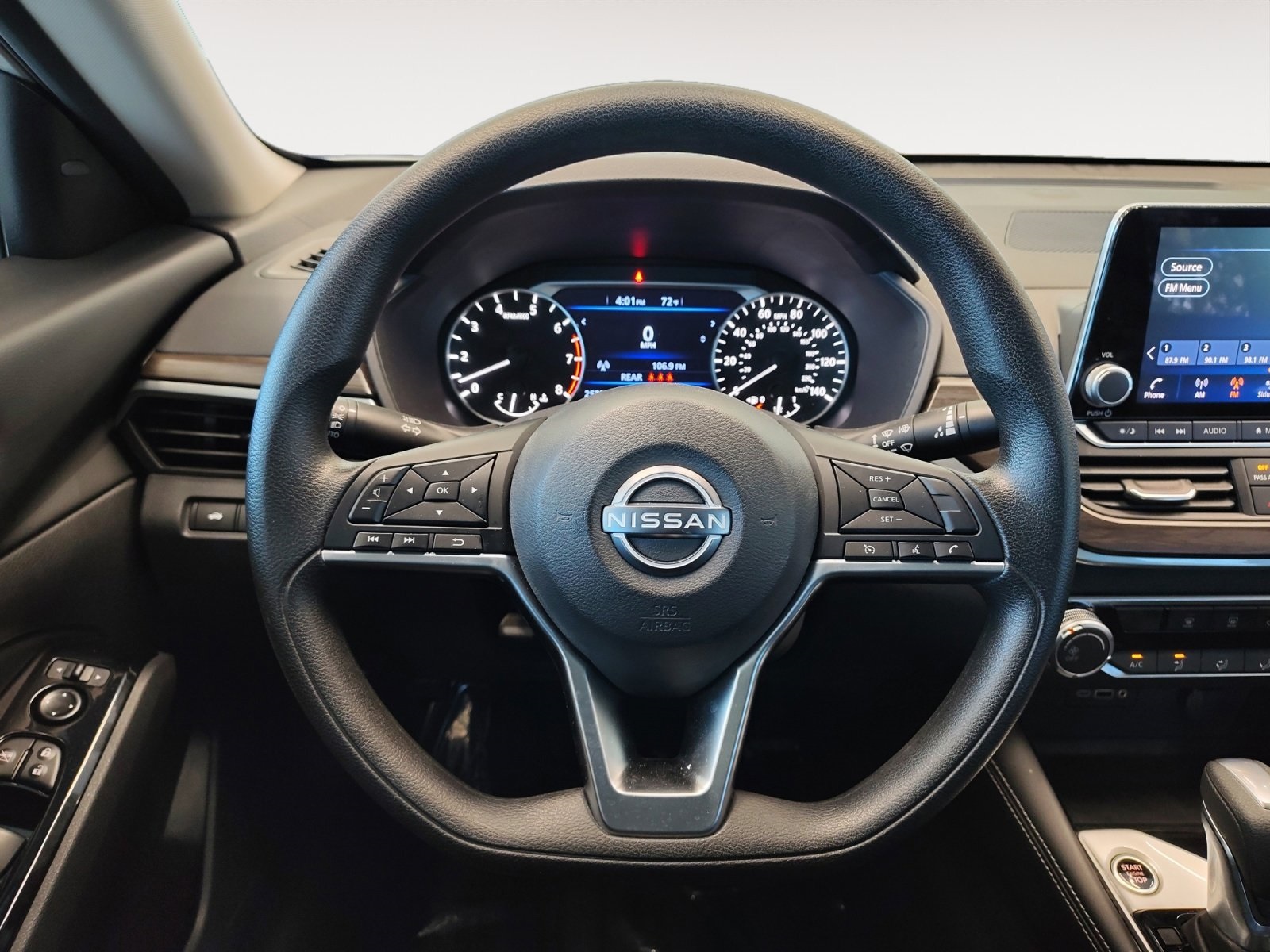 Used Car 2023 Nissan Altima  2.5 Sv For Sale Under $25,000 In San Antonio, Texas