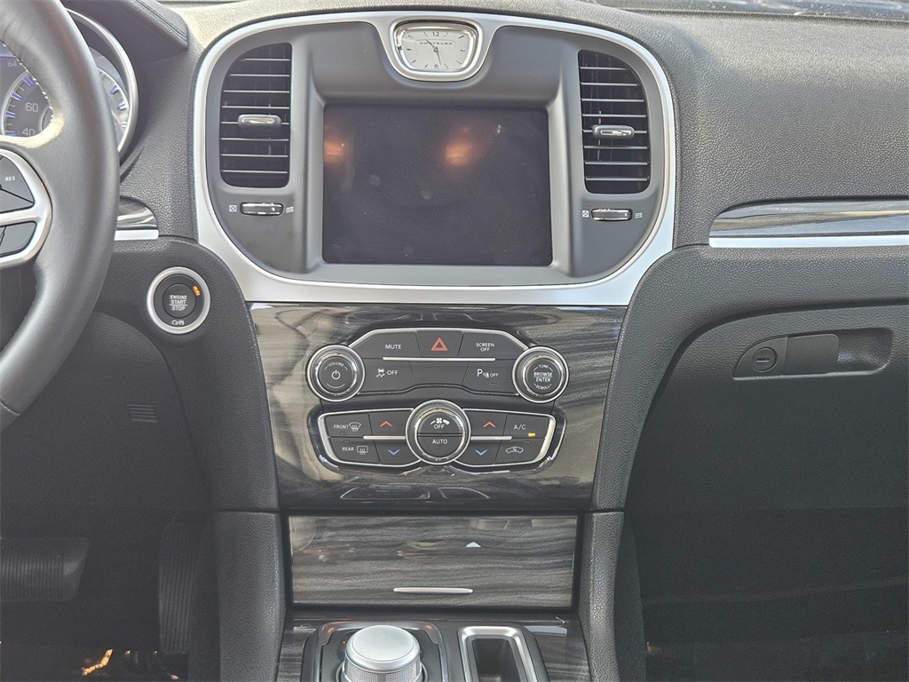 Used Car 2022 Chrysler 300  Touring For Sale Under $30,000 In San Marcos, Texas