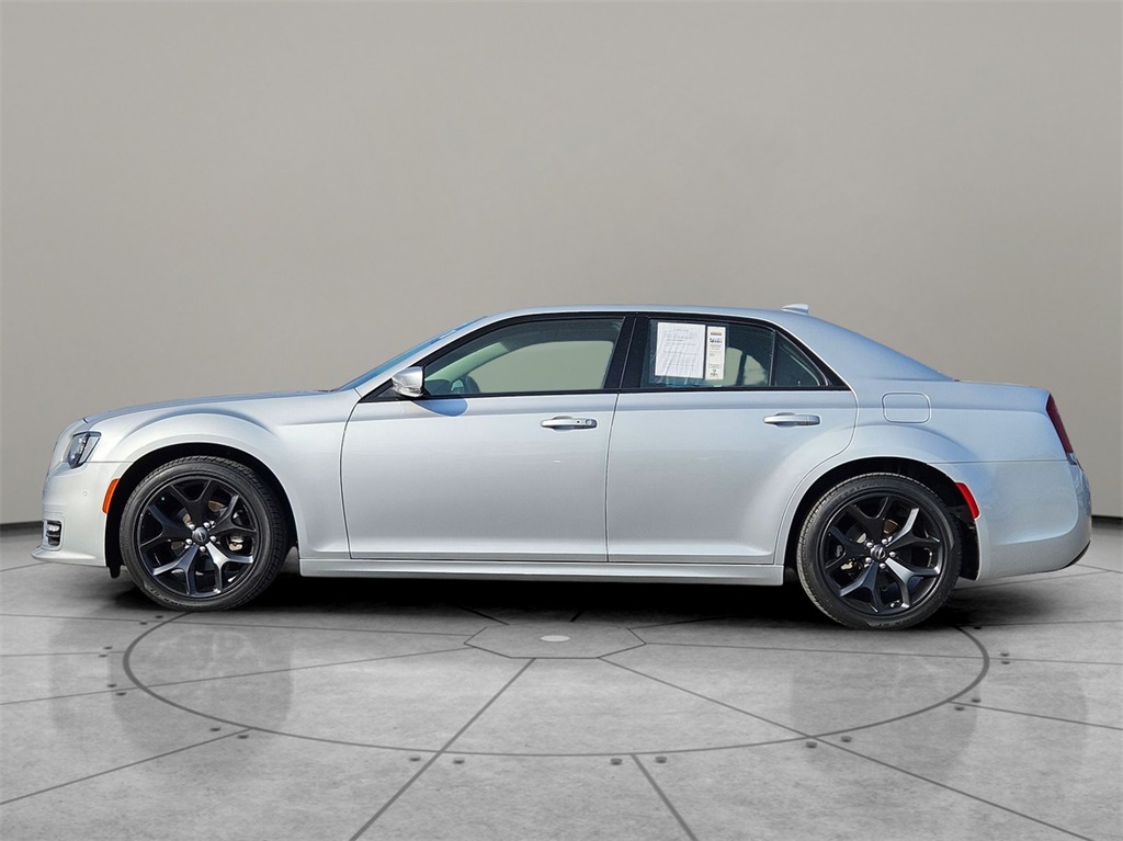 Used Car 2022 Chrysler 300  Touring For Sale Under $30,000 In San Marcos, Texas