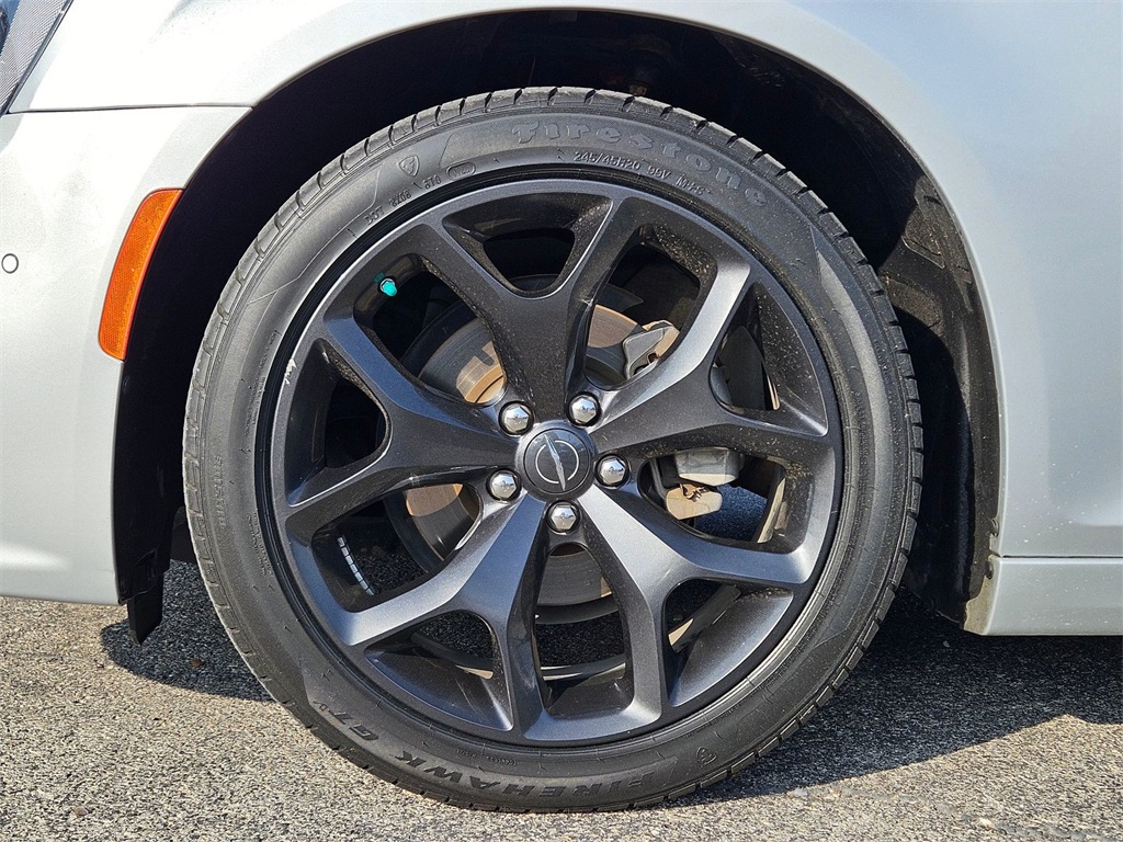 Used Car 2022 Chrysler 300  Touring For Sale Under $30,000 In San Marcos, Texas