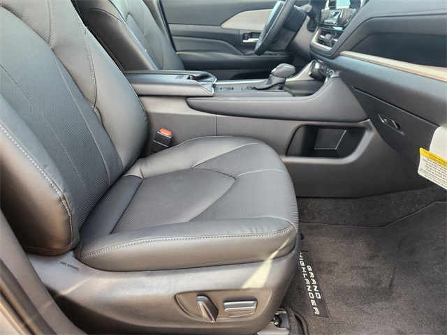 2026 Toyota Grand Highlander Limited  at Don McGill Toyota