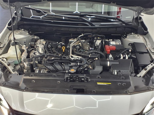 2023 Nissan Altima 2.5 SV - 9