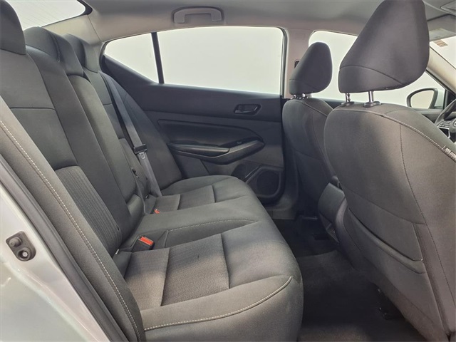 2023 Nissan Altima 2.5 SV - 4