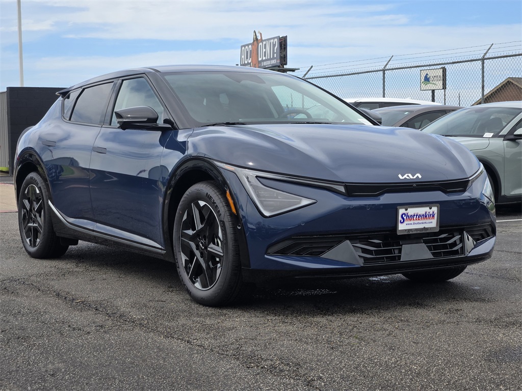 2025 Kia EV6 Wind - 1