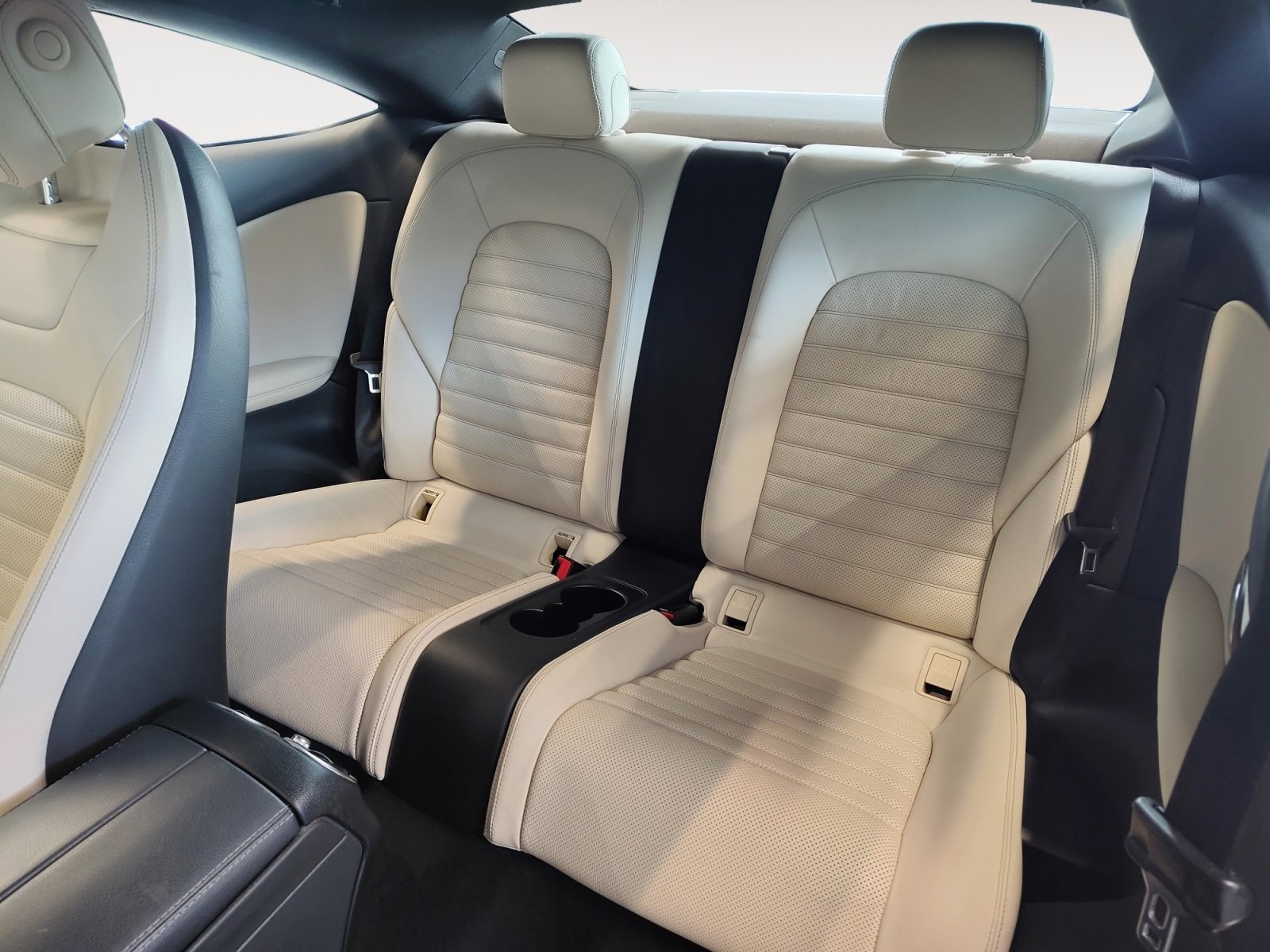 Used Car 2018 Mercedes-benz C-class  C 300 For Sale Under $25,000 In San Antonio, Texas