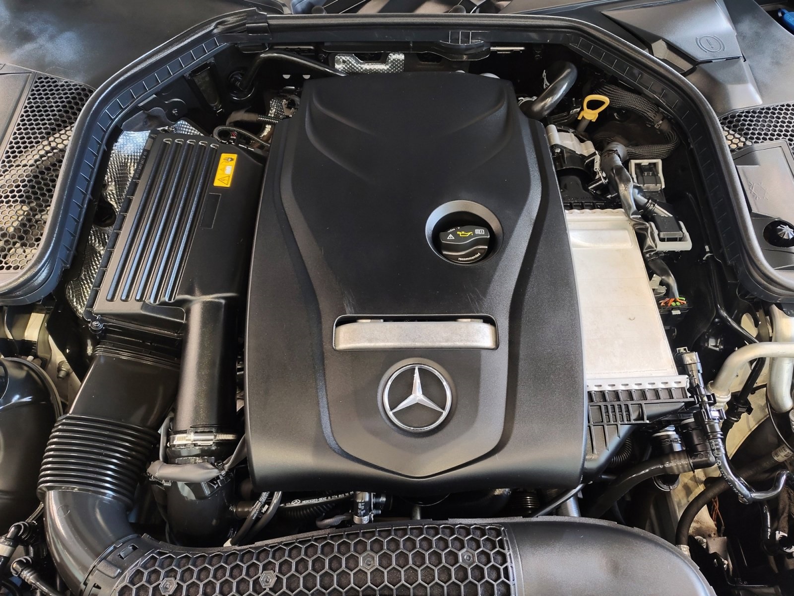 Used Car 2018 Mercedes-benz C-class  C 300 For Sale Under $25,000 In San Antonio, Texas