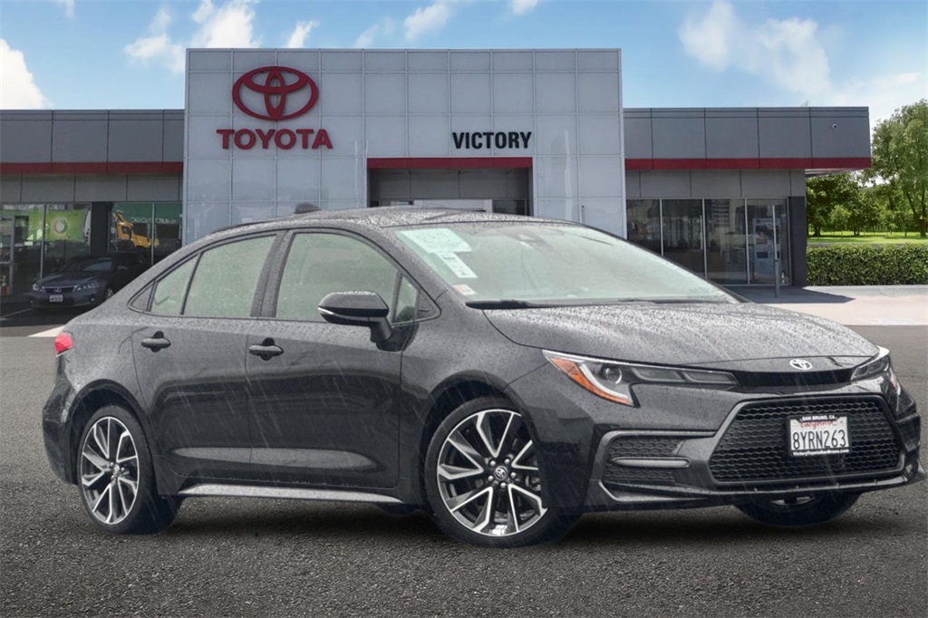 2022 Toyota Corolla SE FWD