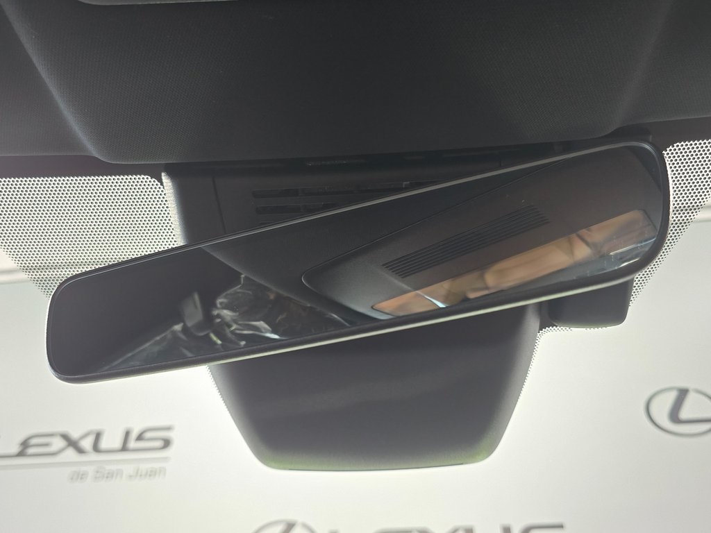 Thumbnail: 2025 Lexus UX - 21