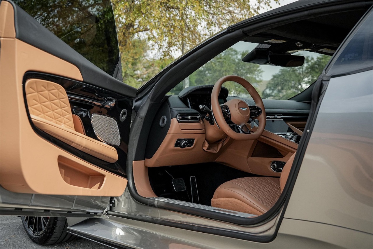 Used Car 2024 Aston Martin Db12  For Sale Under $260,000 In Austin, Texas
