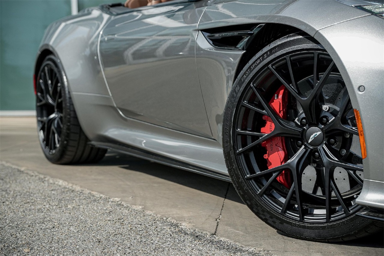 Used Car 2024 Aston Martin Db12  For Sale Under $260,000 In Austin, Texas
