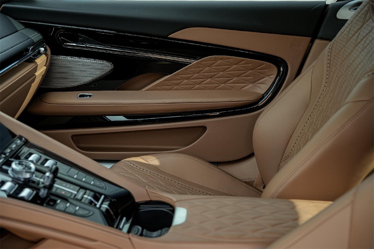 Used Car 2024 Aston Martin Db12  For Sale Under $260,000 In Austin, Texas