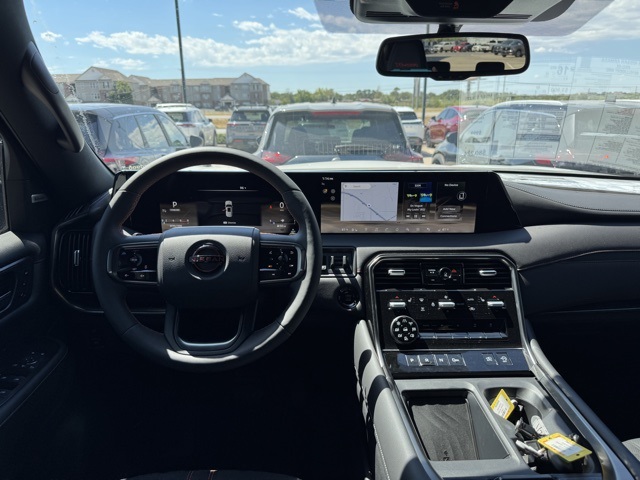 2026 Nissan Armada photo 2