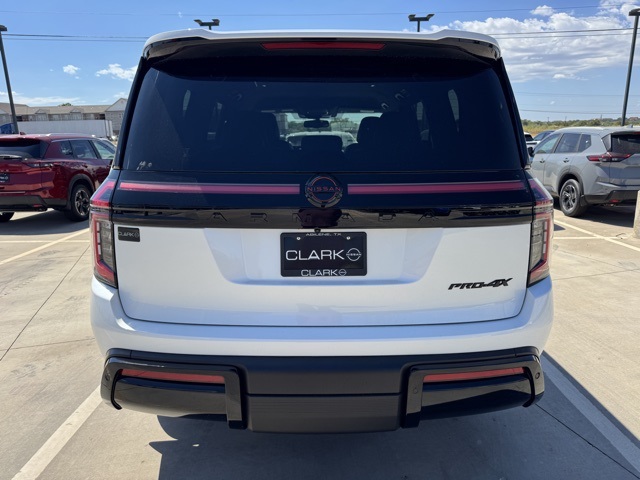 2026 Nissan Armada photo 7