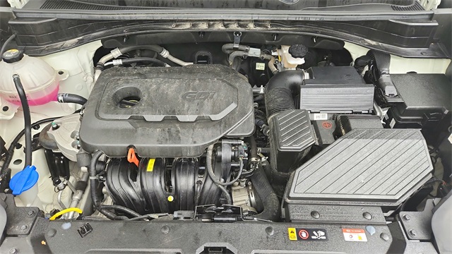 2021 Kia Sportage LX White at DeMontrond Ford