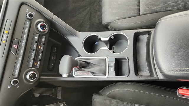 2021 Kia Sportage LX White at DeMontrond Ford