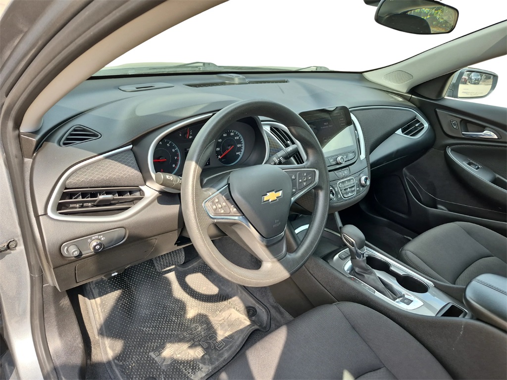 2024 Chevrolet Malibu LT Gray at Traditions Chevrolet
