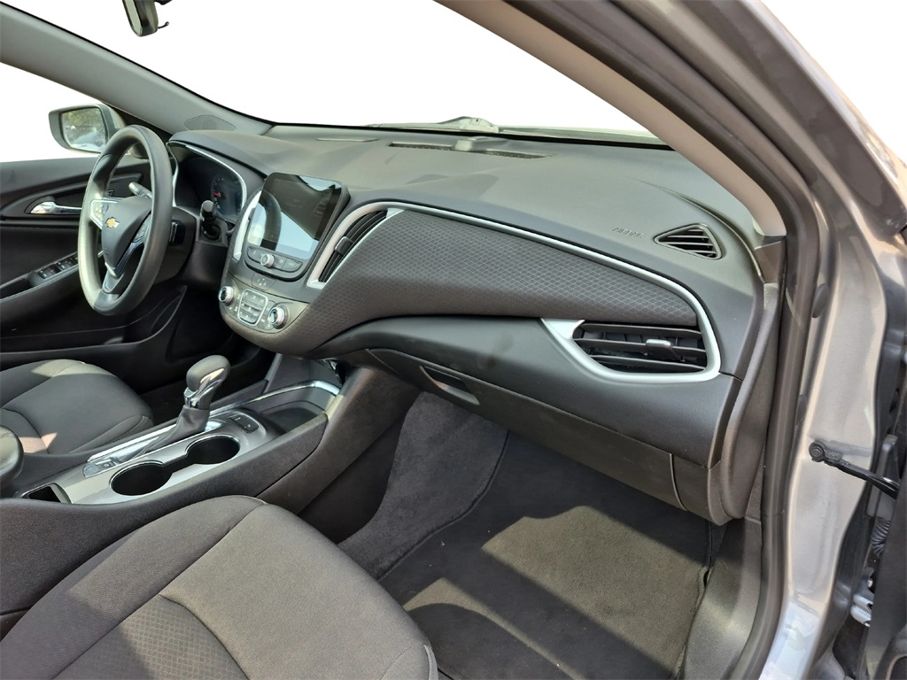 2024 Chevrolet Malibu LT Gray at Traditions Chevrolet