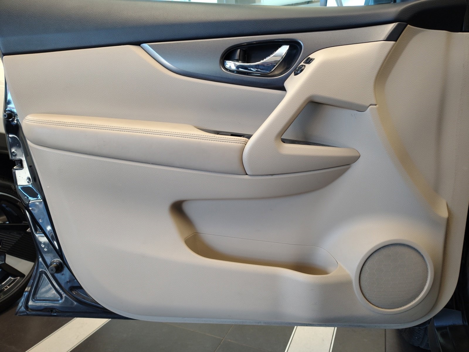 Used Car 2016 Nissan Rogue  Sv For Sale Under $20,000 In San Antonio, Texas