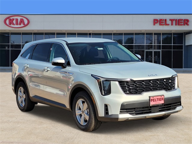 2026 Kia Sorento LX FWD