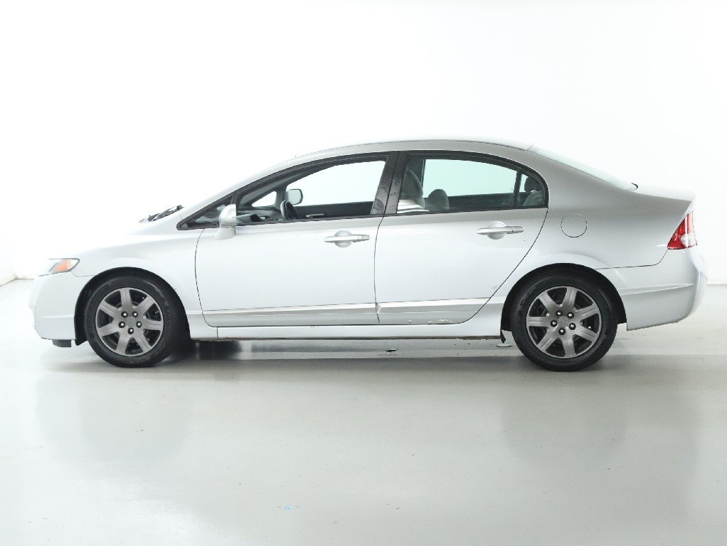 2010 Honda Civic LX photo 4