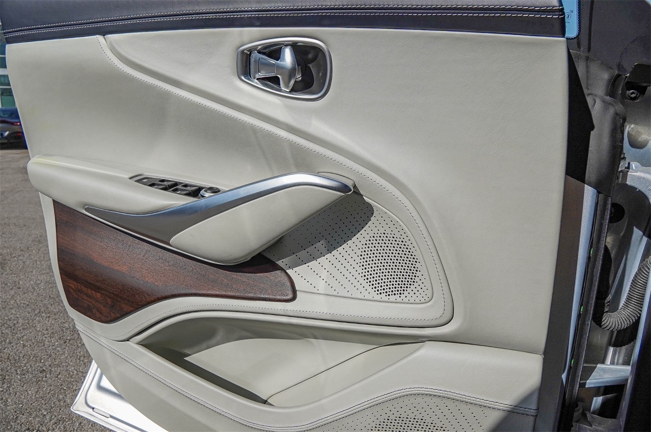 Used Car 2022 Aston Martin Dbx  Base For Sale Under $120,000 In Austin, Texas