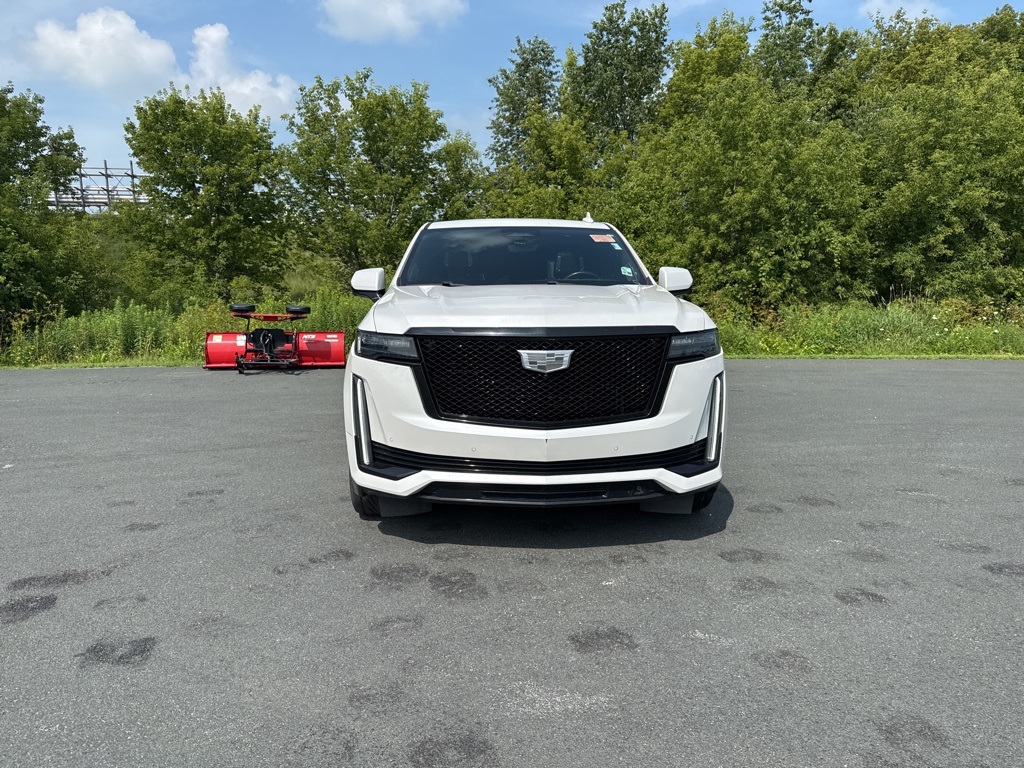 Used 2021 Cadillac Escalade Sport Platinum with VIN 1GYS4GKL4MR387466 for sale in Zumbrota, Minnesota
