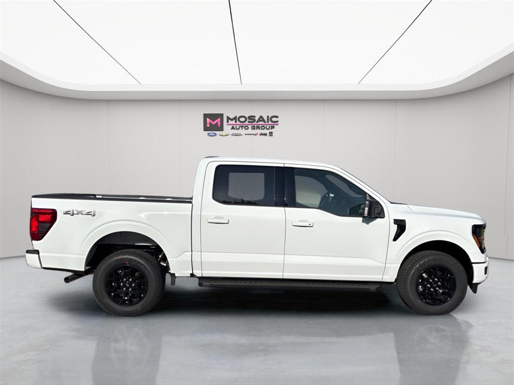 2025 Ford F-150 XLT photo 2