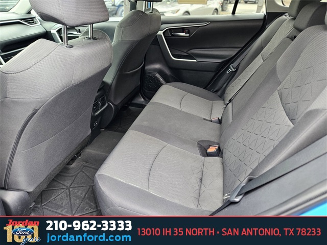 Used Car 2021 Toyota Rav4  Xle For Sale Under $25,000 In San Antonio, Texas
