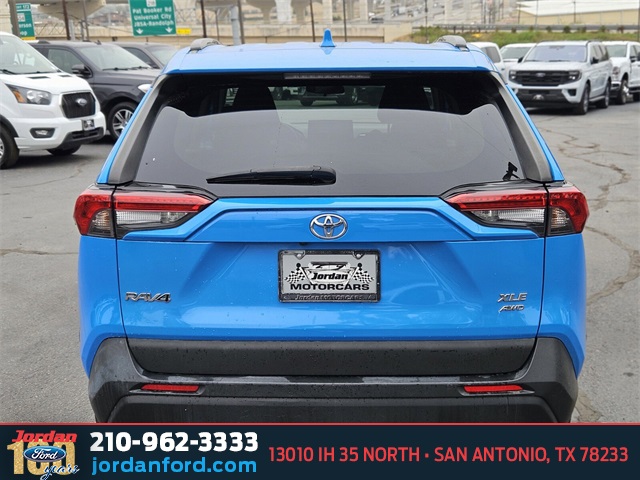 Used Car 2021 Toyota Rav4  Xle For Sale Under $25,000 In San Antonio, Texas