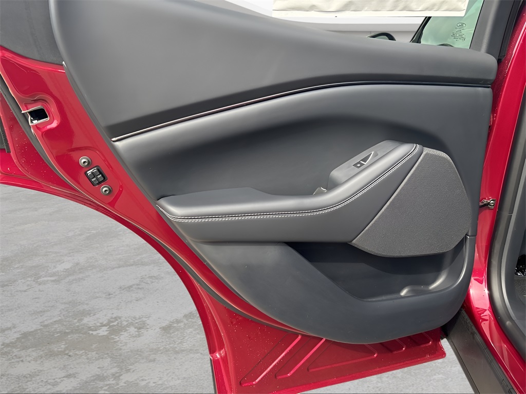 2025 Ford Mustang Mach-E