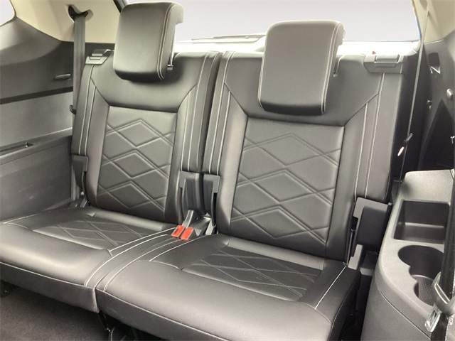 Used Car 2025 Volkswagen Atlas  2.0t Se W/technology For Sale Under $35,000 In San Antonio, Texas